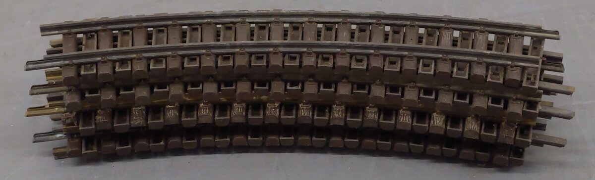 LGB 1500 Wide Radius Curved Track (8)