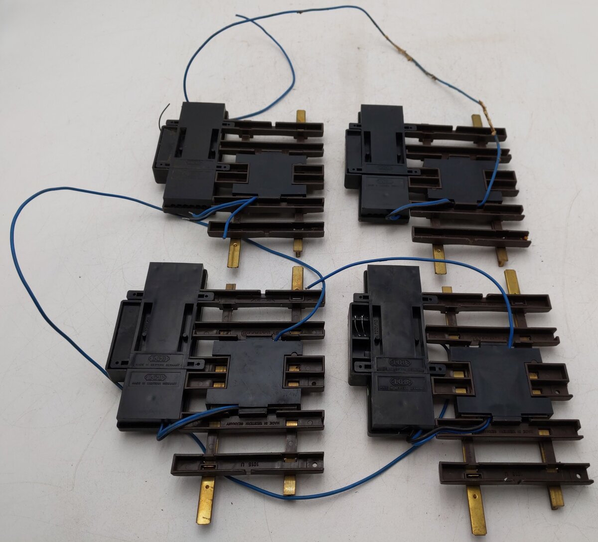 LGB 1015U G Scale 100MM Insulated Track Sections (4)