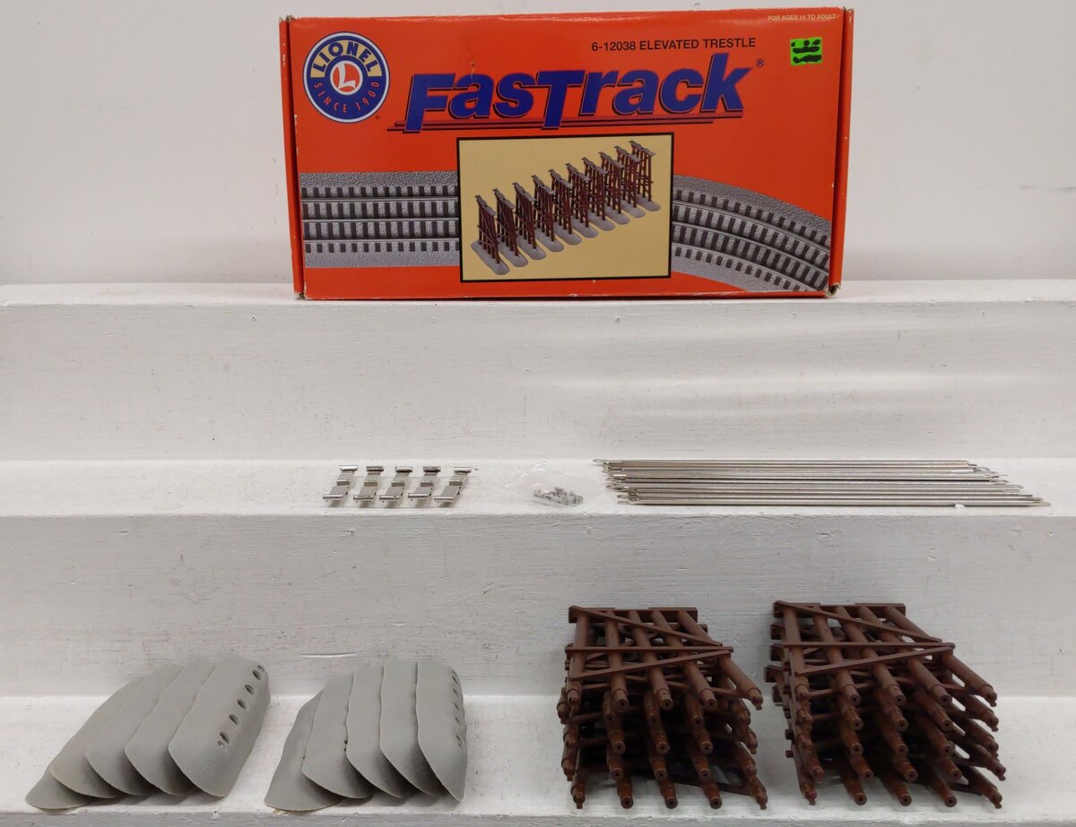 Lionel 6-12038 O FasTrack Elevated Trestle Set EX/Box