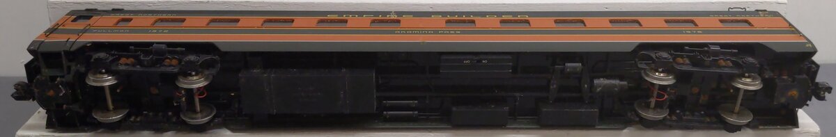 USA Trains 31064 Great Northern "Akamina Pass" Sleeper Car #1372 VG