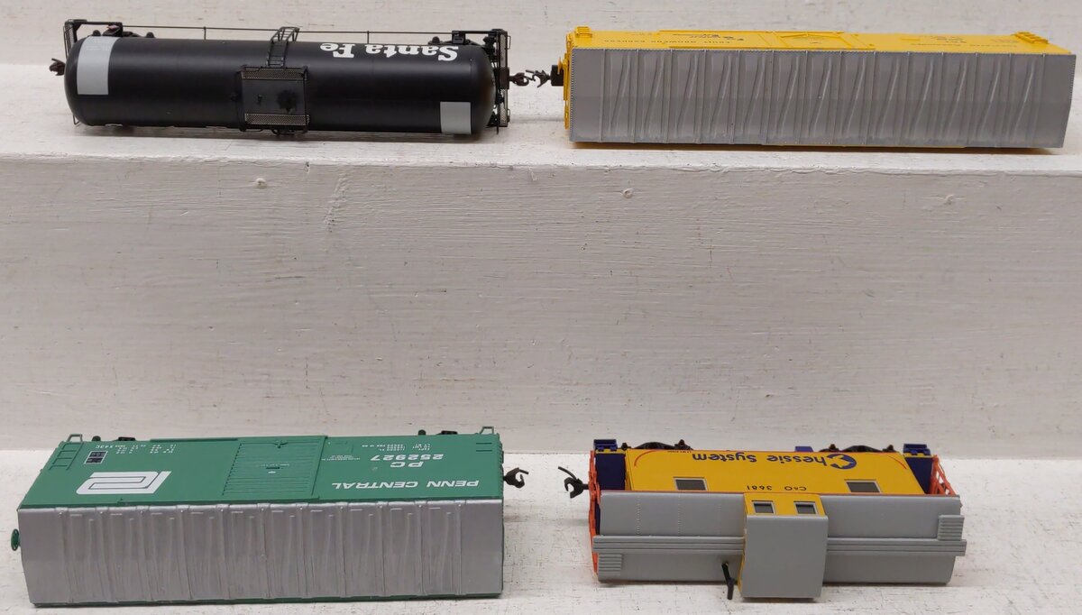 Athearn HO Scale Assorted Freight Cars 73901, 74276, 74835, 70153 [4] EX/Box