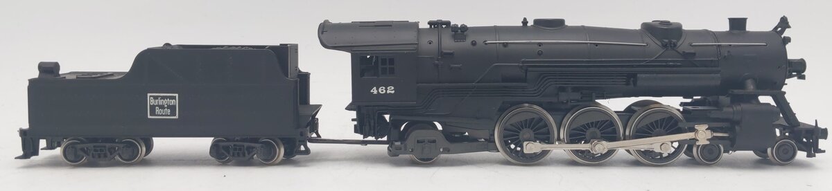 AHM 5088-E HO Scale Burlington Route 4-6-2 Steam Locomotive & Tender #462 EX/Box