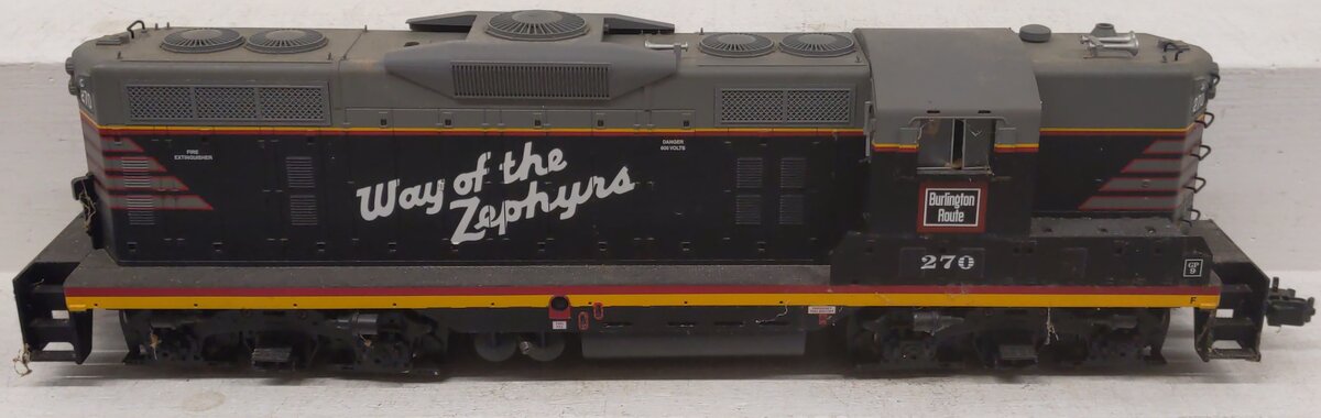 USA Trains R22112 G Burlington EMD GP9 Diesel Locomotive #270