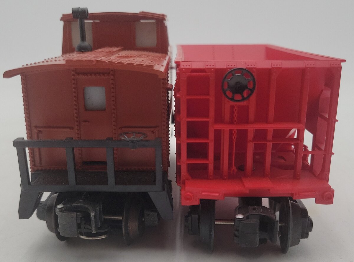 Lionel & K-Line O Gauge Assorted Freight Cars: 6162, 26423 [2] EX