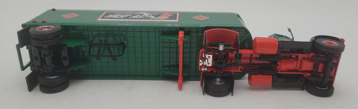 SpecCast 38020 1:50 Railway Express Agency Truck and Trailer EX/Box