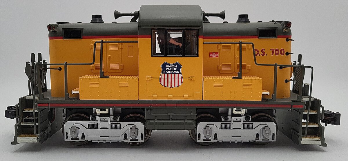 Aristo-Craft ART-22603 G Union Pacific Central Cab Industrial Switcher #700 EX/Box