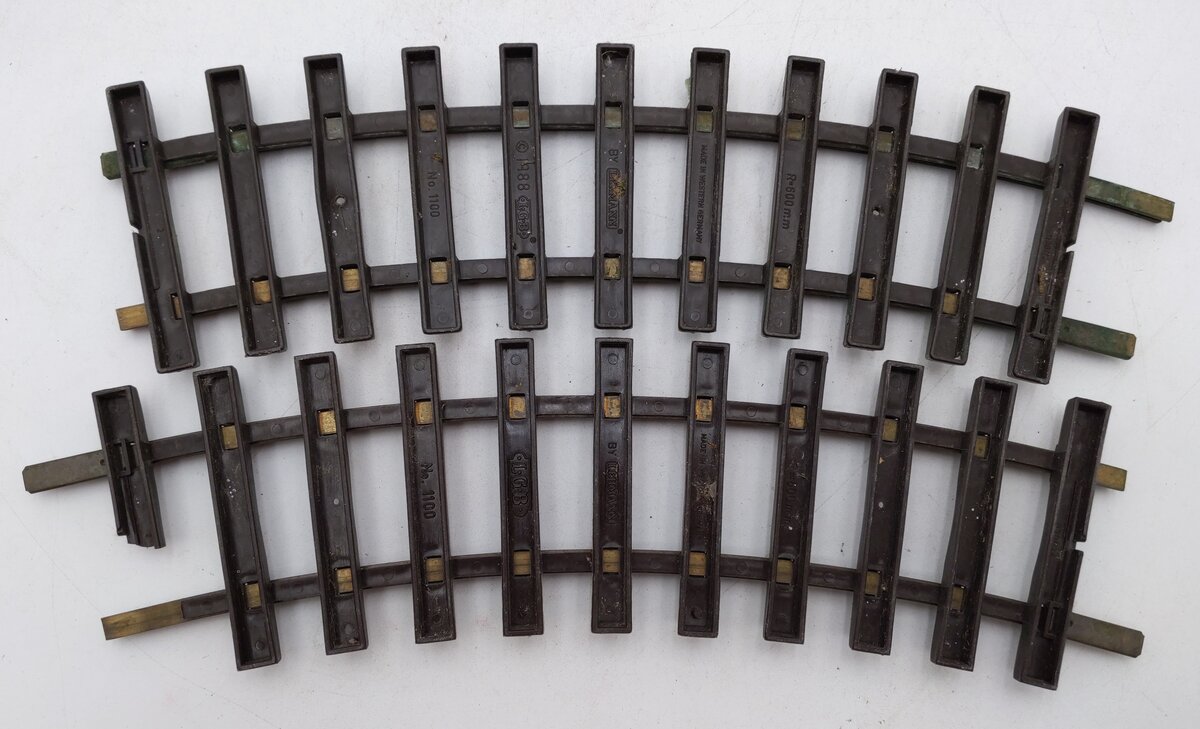 LGB 11000 G Scale R1 30 Degree Curved Track Sections (12) VG/Box