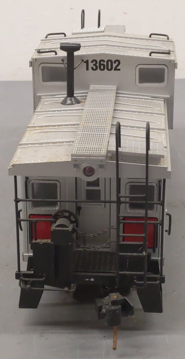 USA Trains 12104 Burlington Extended Vision Caboose #13602 (Metal Wheels)