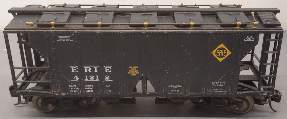 Aristo-Craft 41212 G Gauge Erie 2 Bay Covered Hopper #41212