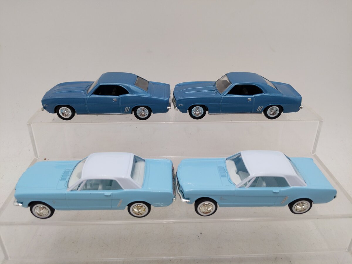 Ertl 1:43 Scale Assorted Cars [4] EX