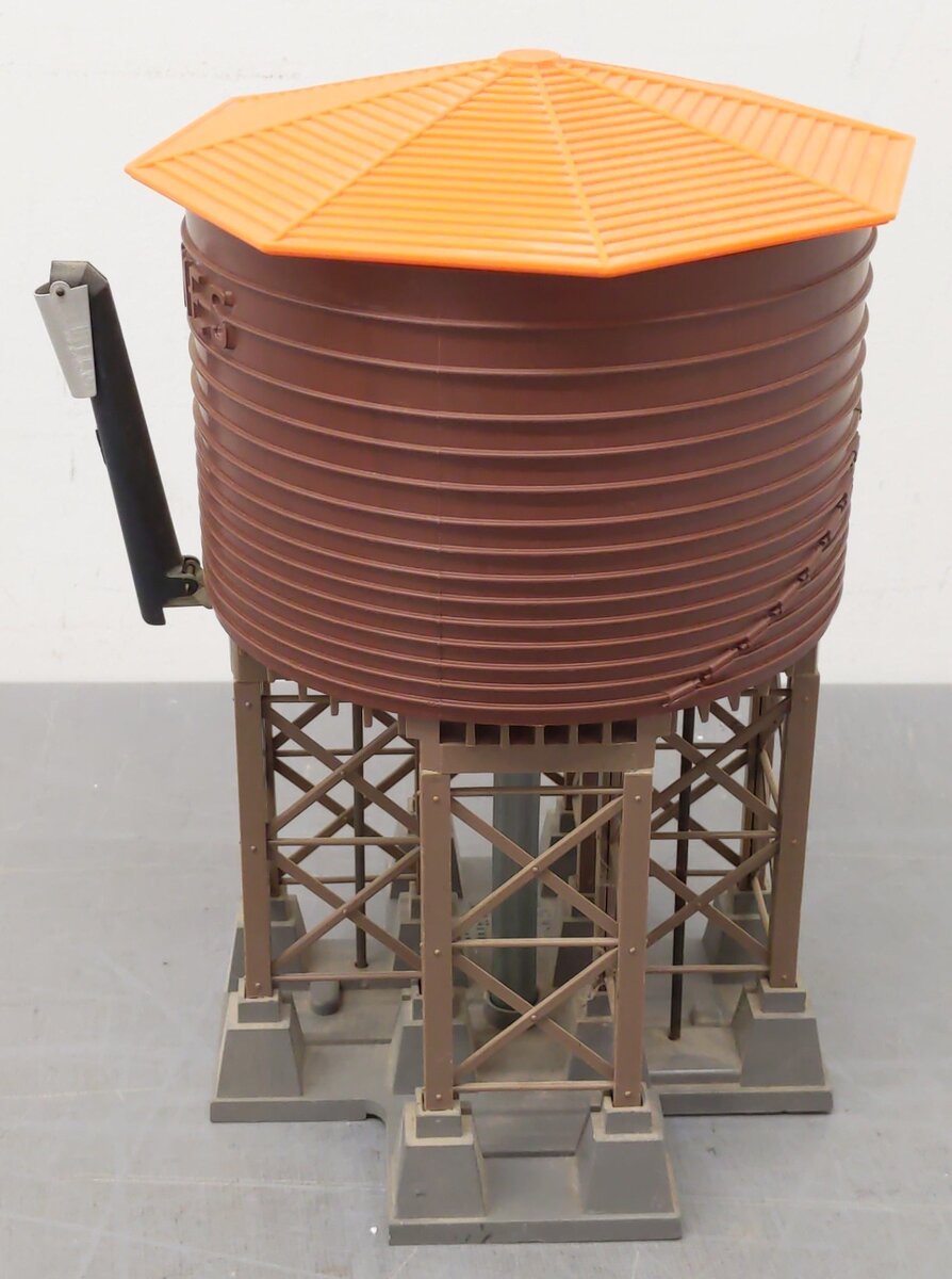 Lionel 138 Vintage O Gauge Postwar Operating Water Tower EX