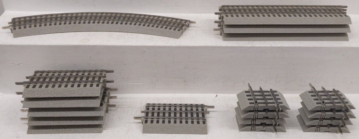 Lionel O Gauge Assorted FasTrack Sections [18] VG