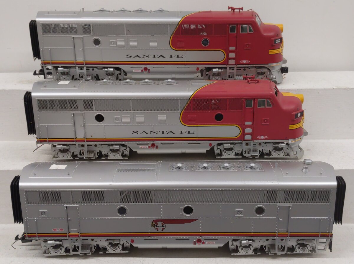 USA Trains 26A, 26,& 26C G Santa Fe F-3 ABA Diesel Locomotive Set