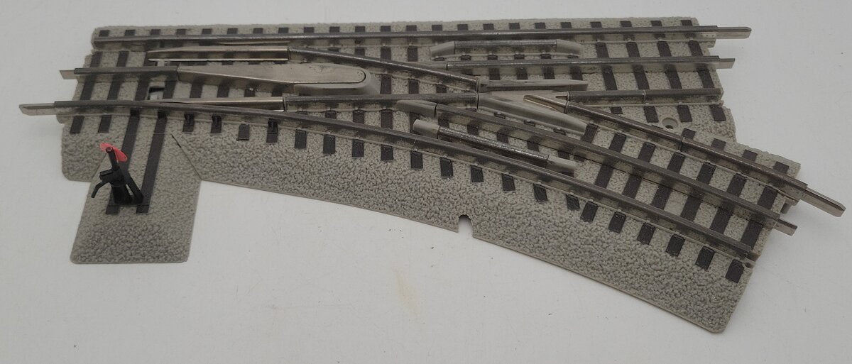 Lionel 6-12018 O O36 FasTrack Right Hand Manual Switch Turnout VG