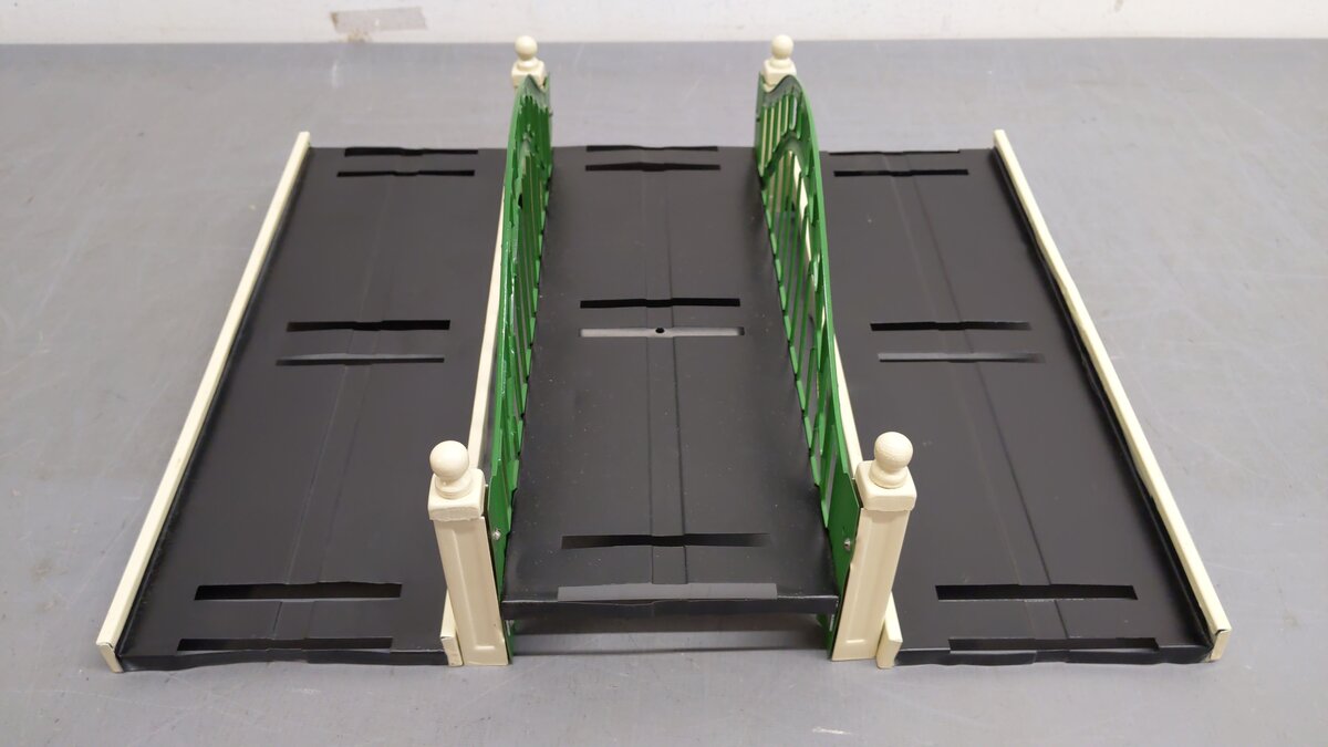 Lionel 101 Vintage Standard Gauge 3-Piece Bridge Set