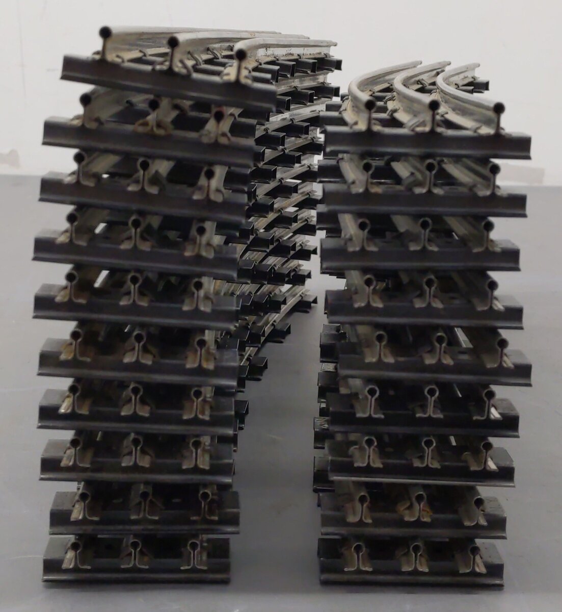 Lionel 6-65572 O Gauge O72 Curved Track (19) VG