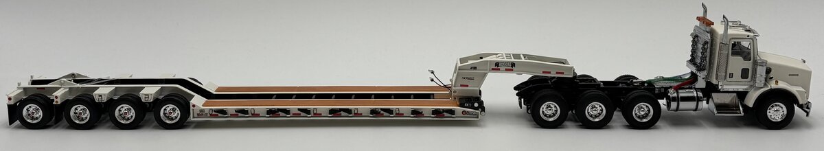 WSI 34-2026 1:50 Kenworth T800 8x4 Day Cab with 4-Axle Rogers Lowboy Trailer LN/Box