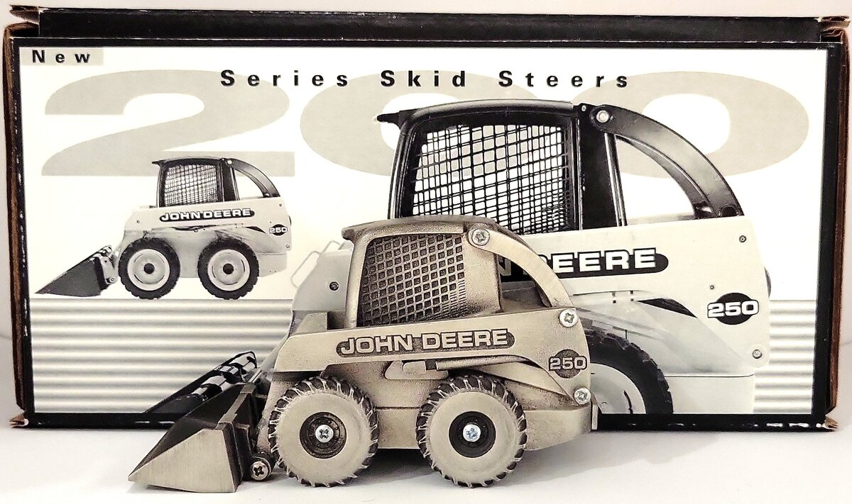 SpecCast JDM-129 1:50 Pewter John Deere 200 Series Skid Steer LN/Box