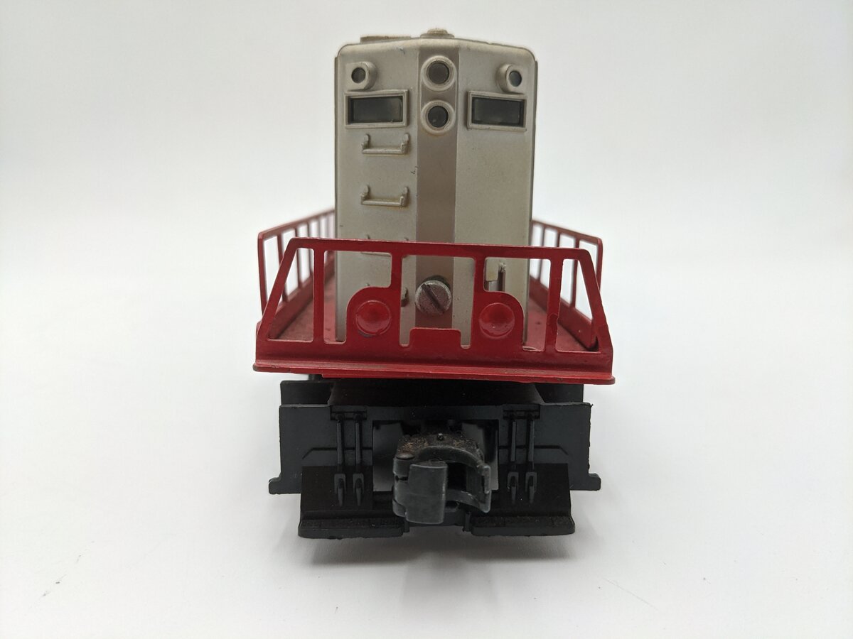 Lionel 2328 Vintage O Burlington GP-7 Powered EMD Diesel Locomotive VG