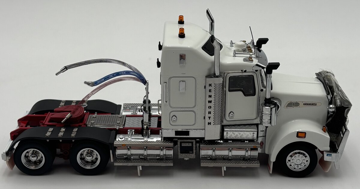 Drake 01268 1:50 White Kenworth T908 Prime Mover LN/Box