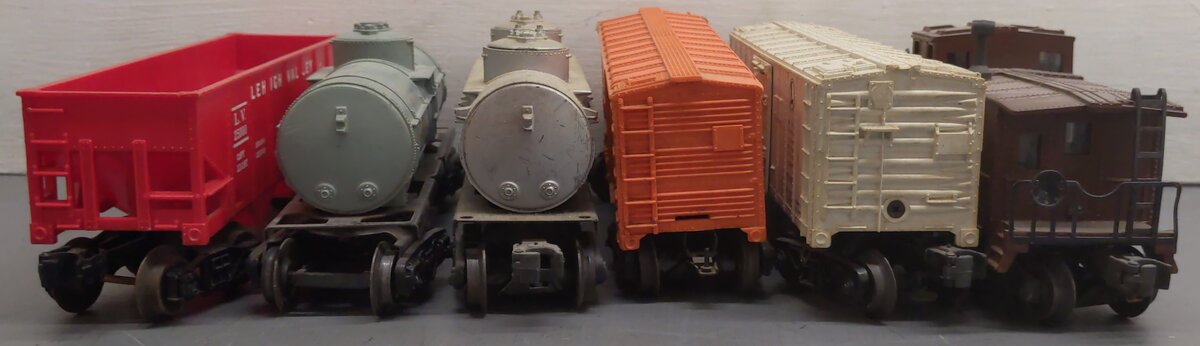 Lionel O Gauge Assorted Freight Cars; 6034, 6428, 6465, 6035, 25000, 6457 [6]