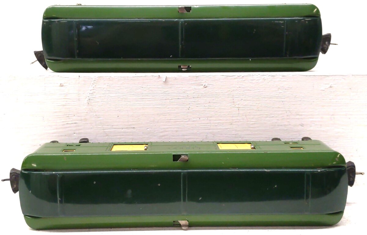 Lionel Vintage O Prewar Two-Tone Green Tinplate Passenger Cars: 2615, 1613 [2] VG