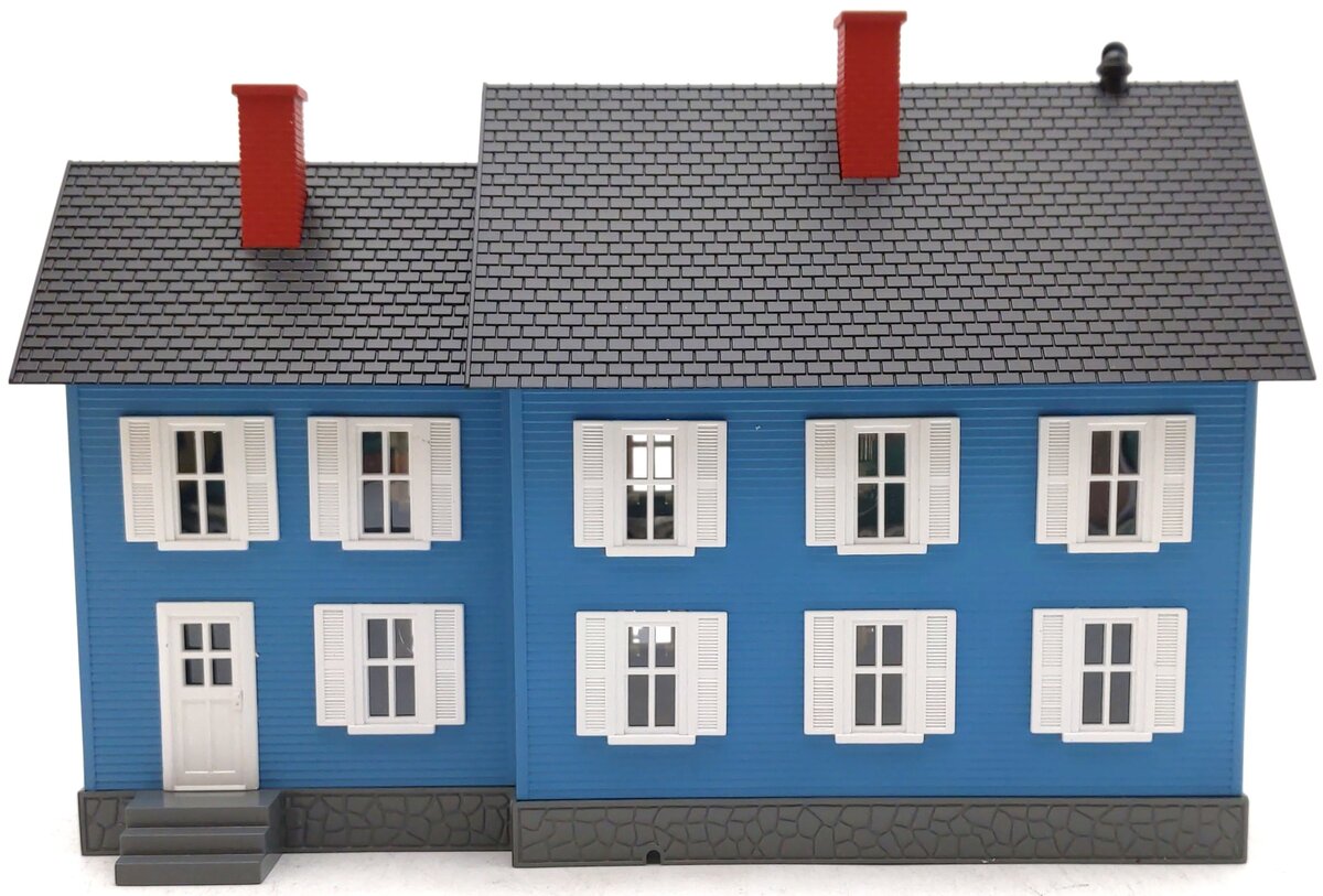 MTH 30-9008 O Gauge RailTown Blue Country House LN/Box