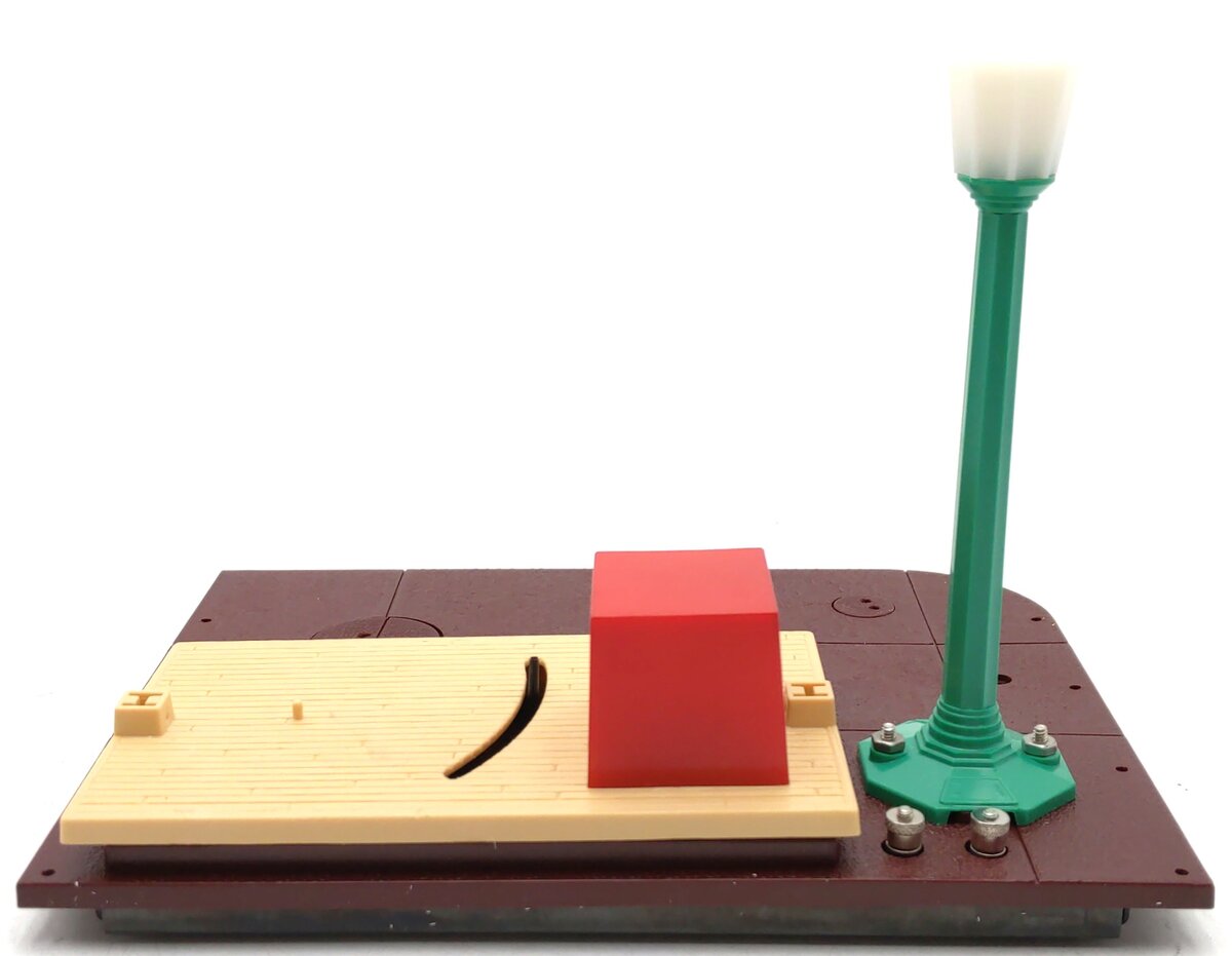 Lionel 6-12791 O Animated Passenger Station LN/Box