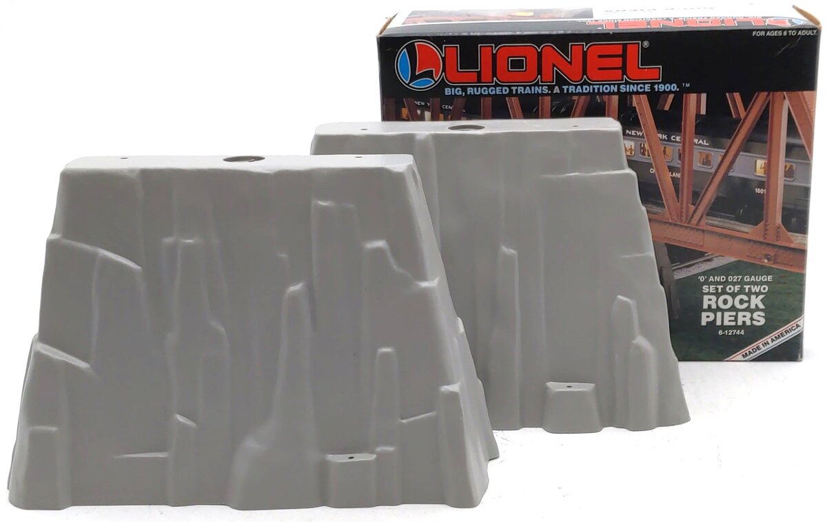 Lionel 6-12744 O Rock Piers (Pack of 2) LN/Box