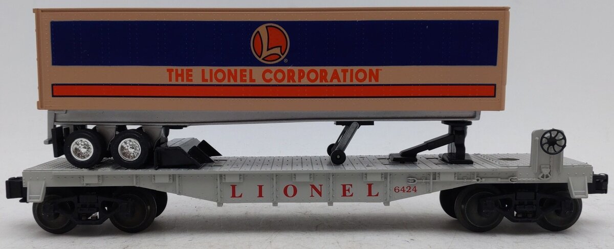 Lionel 6-16924 O Gauge Lionel Flatcar #6424 with Lionel Corporation Trailer EX/Box