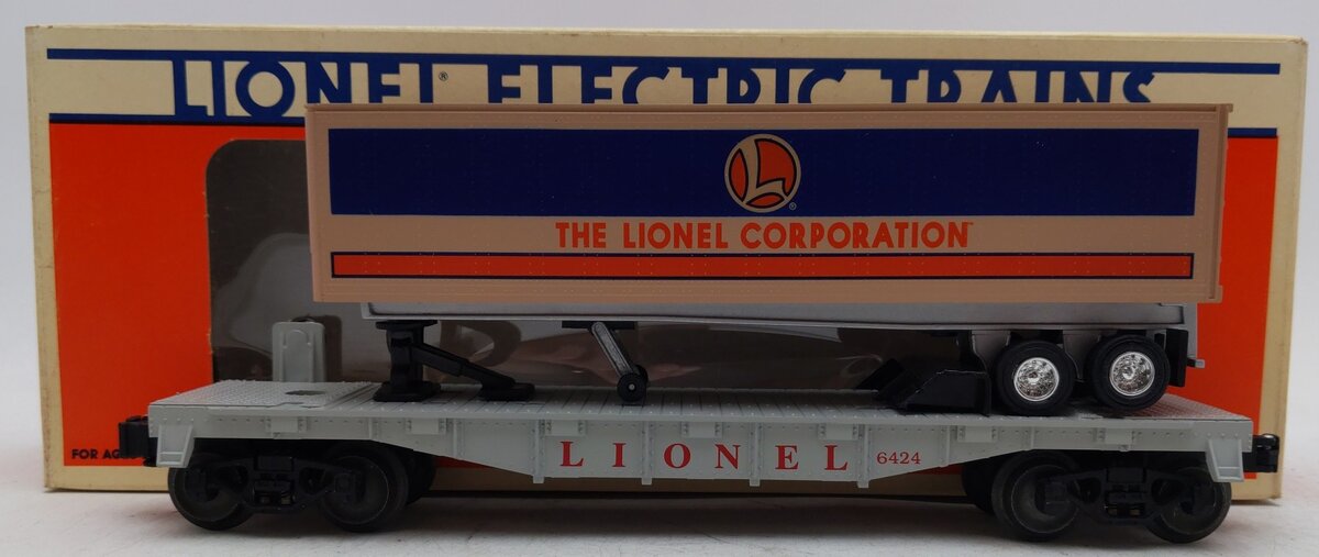 Lionel 6-16924 O Gauge Lionel Flatcar #6424 with Lionel Corporation Trailer EX/Box