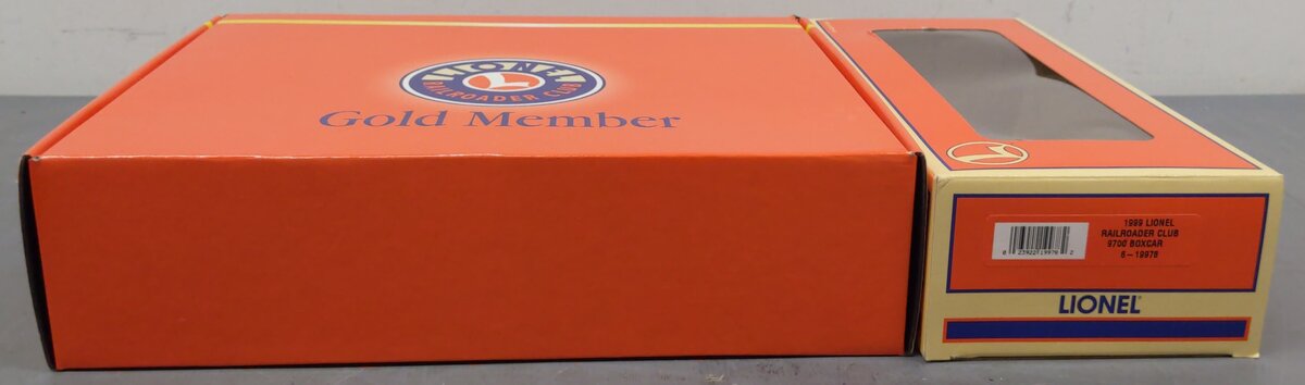 Lionel 6-19978 Lionel RR Club LRRC Gold Member Boxcar and Buttons EX/Box
