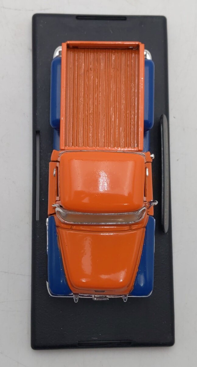 RMT 5602 Lionel 1:28 Pick-Up Truck EX/Box