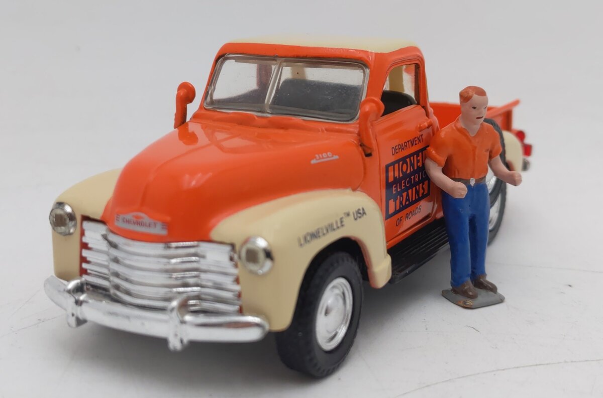 Eastwood 64821M 1:48 Lionel Pickup Truck (No Railroad Crossing Signs Included) EX/Box