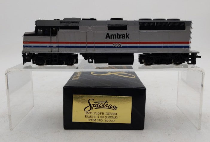 Bachmann 87020 HO Scale Amtrak EMD F40PH Phase III Diesel Locomotive #332 LN/Box