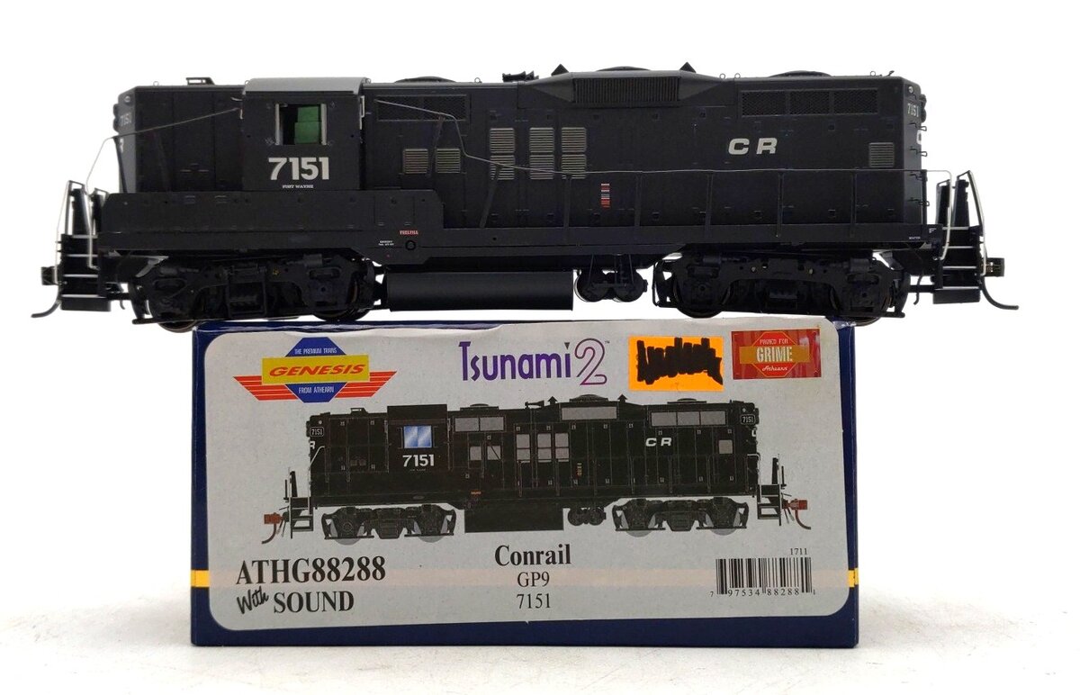 Athearn G88288 HO Conrail GP9 Diesel Locomotive with DCC & Sound #7151 VG/Box