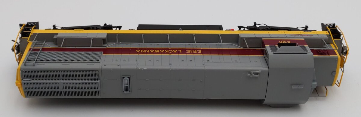 Rapido Trains 035512 HO Erie Lackawanna U25B Diesel Locomotive #2511 - DCC/Sound EX/Box