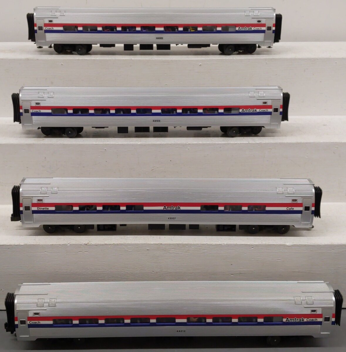 MTH 20-6519 O Amtrak Amfleet Passenger Car Set (Set of 4)/Box