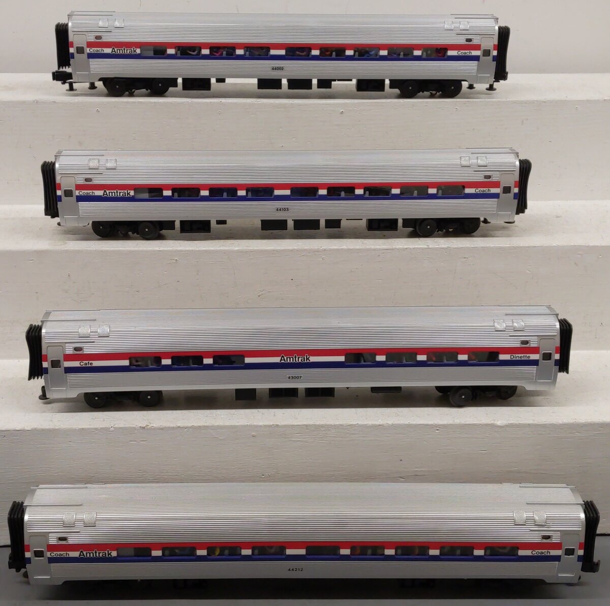 MTH 20-6519 O Amtrak Amfleet Passenger Car Set (Set of 4)/Box