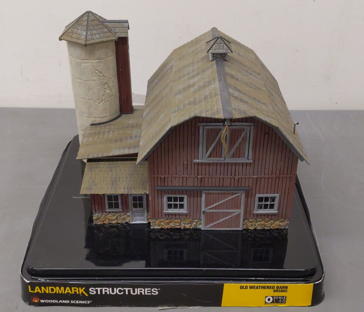 Woodland Scenics BR5865 O Built-&-Ready Old Weathered Barn Building EX/Box