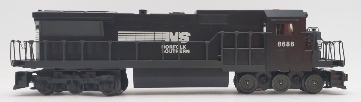 Lionel 6-18213 O Gauge Norfolk Southern Dash 8 40-C Diesel Locomotive #8688 VG/Box