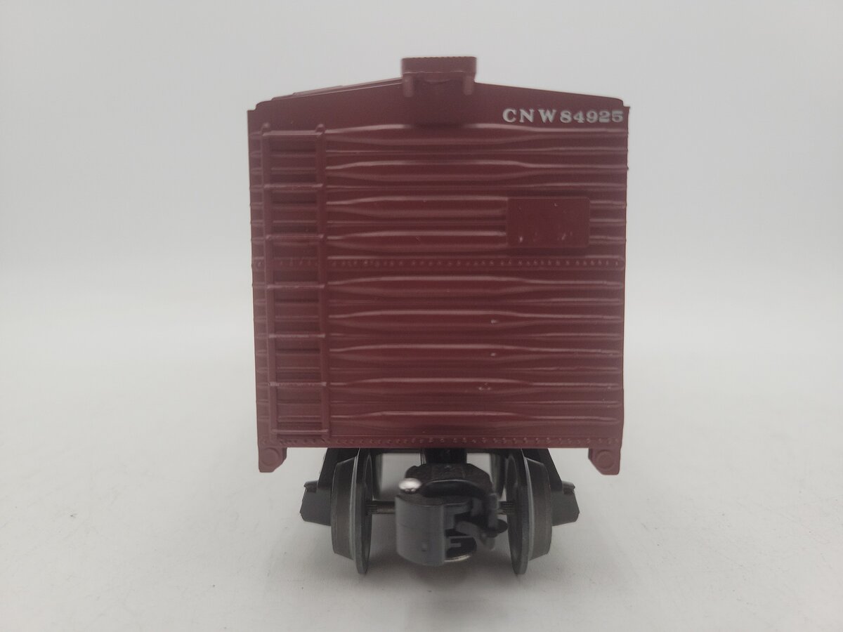 O Gauge Chicago & Northwestern Box Car #84925 EX