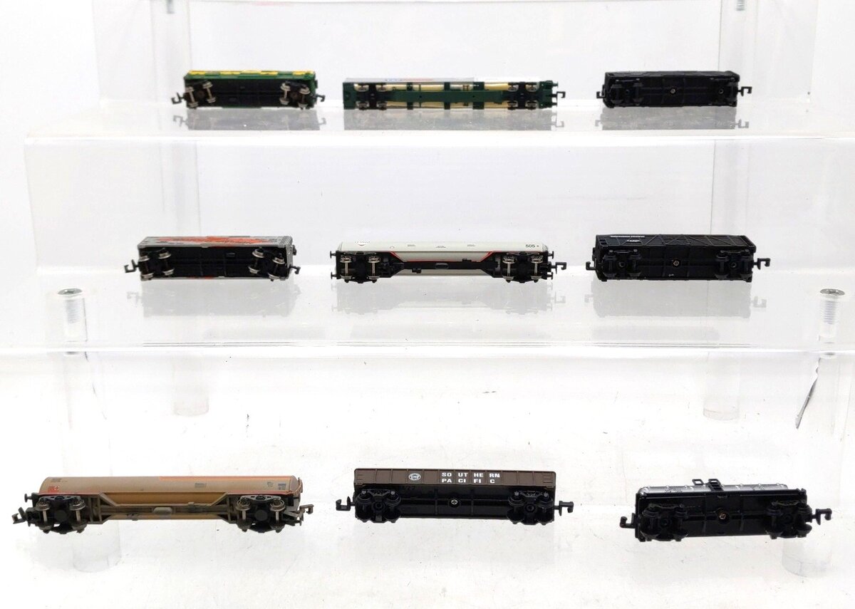 Graham Farish & Other N Scale Assorted Freight Cars [9] EX