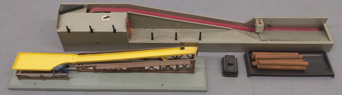 Lionel O Gauge Assorted Accessories; 364, 362 [2] VG