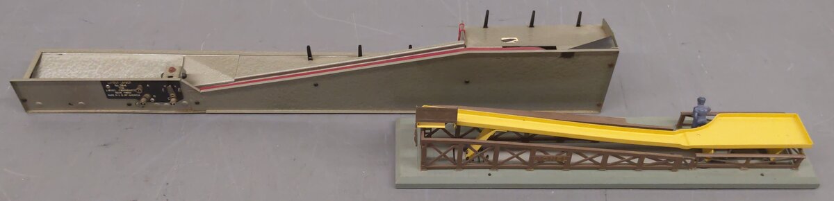 Lionel O Gauge Assorted Accessories; 364, 362 [2] VG