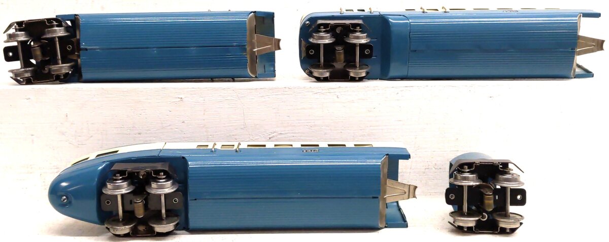 Lionel Vintage Prewar O Streamliner Passenger Car Set: 617, 618, 619 [3] VG