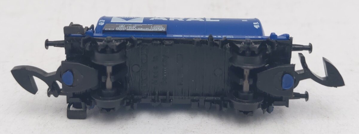 Marklin 8613 Z Scale ARAL Petroleum Oil Tank Car EX/Box