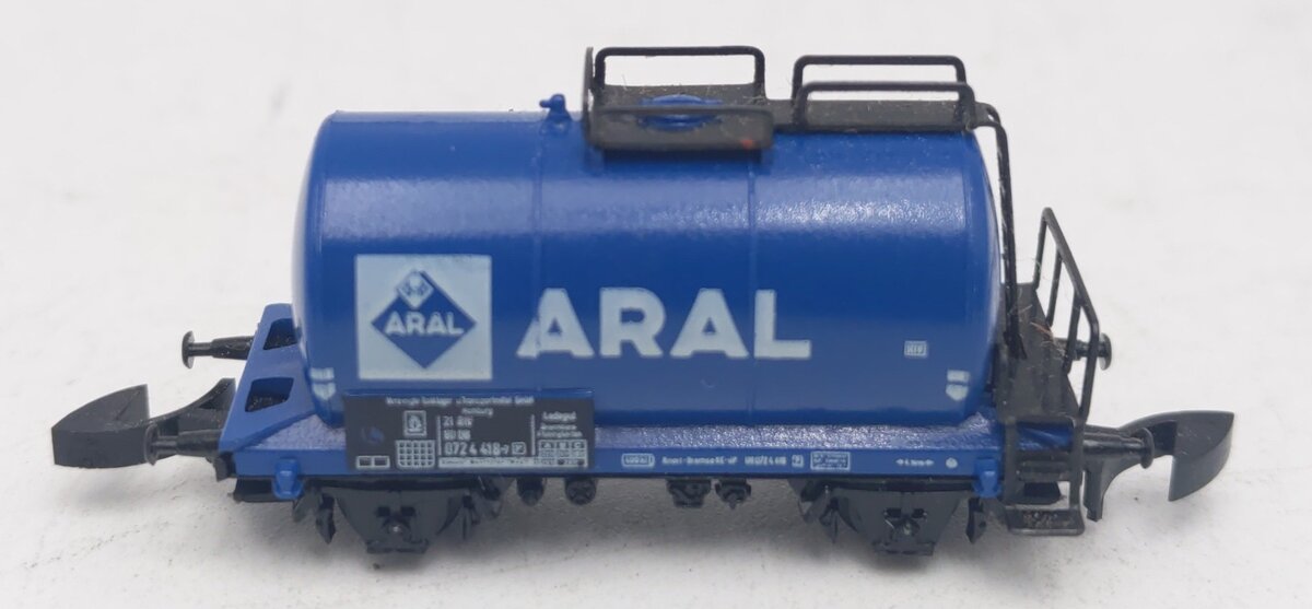 Marklin 8613 Z Scale ARAL Petroleum Oil Tank Car EX/Box
