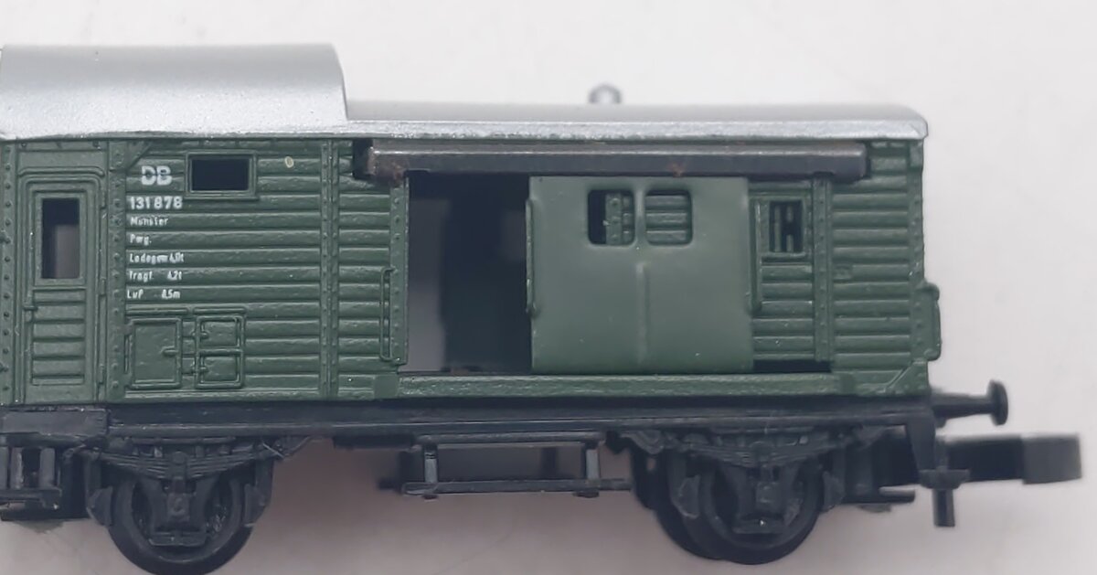 Marklin 8609 Z Scale DB German Federal Railroad Freight Train Baggage Car VG/Box