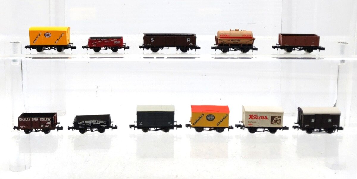 Graham Farish & Other N Scale Assorted Freight Cars [11] EX